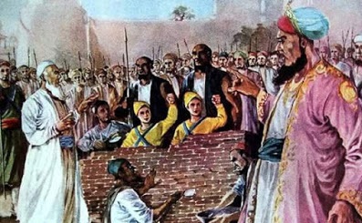 गुरु गोविन्द सिंह के शाहबजादो को जिन्दा दीवाल में चुनवा दिया गया